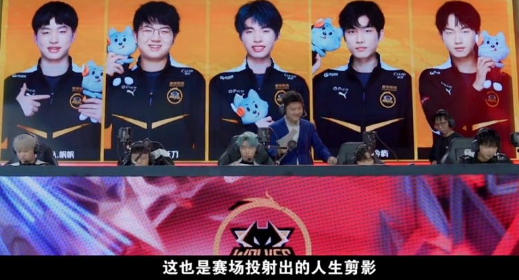 万多夫斯基 万多夫斯基