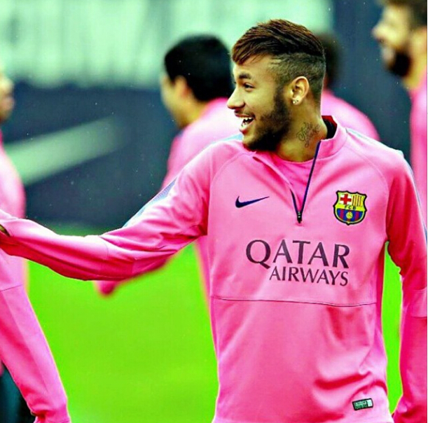 充满了悬念 充满了悬念