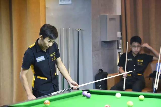 在随行人员 在随行人员