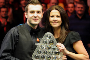 刚成争冠热门，大当家面临禁赛，最强替补腿筋撕裂，哈登最受伤的